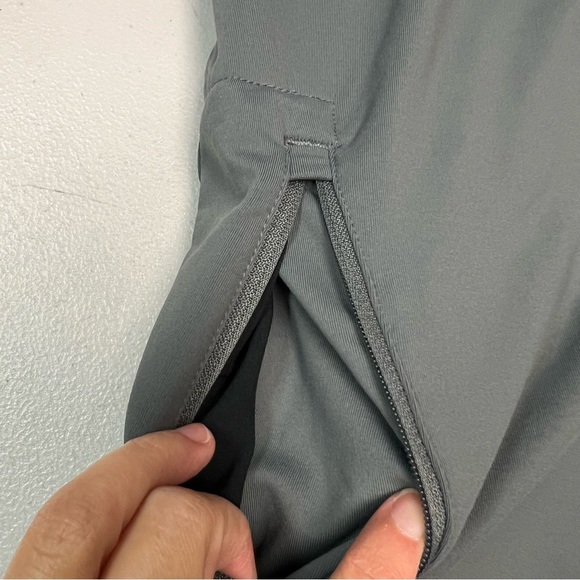 Baleaf Men’s Water Resistant Athletic Workout Gray Joggers Pants Size L - Picture 3 of 10